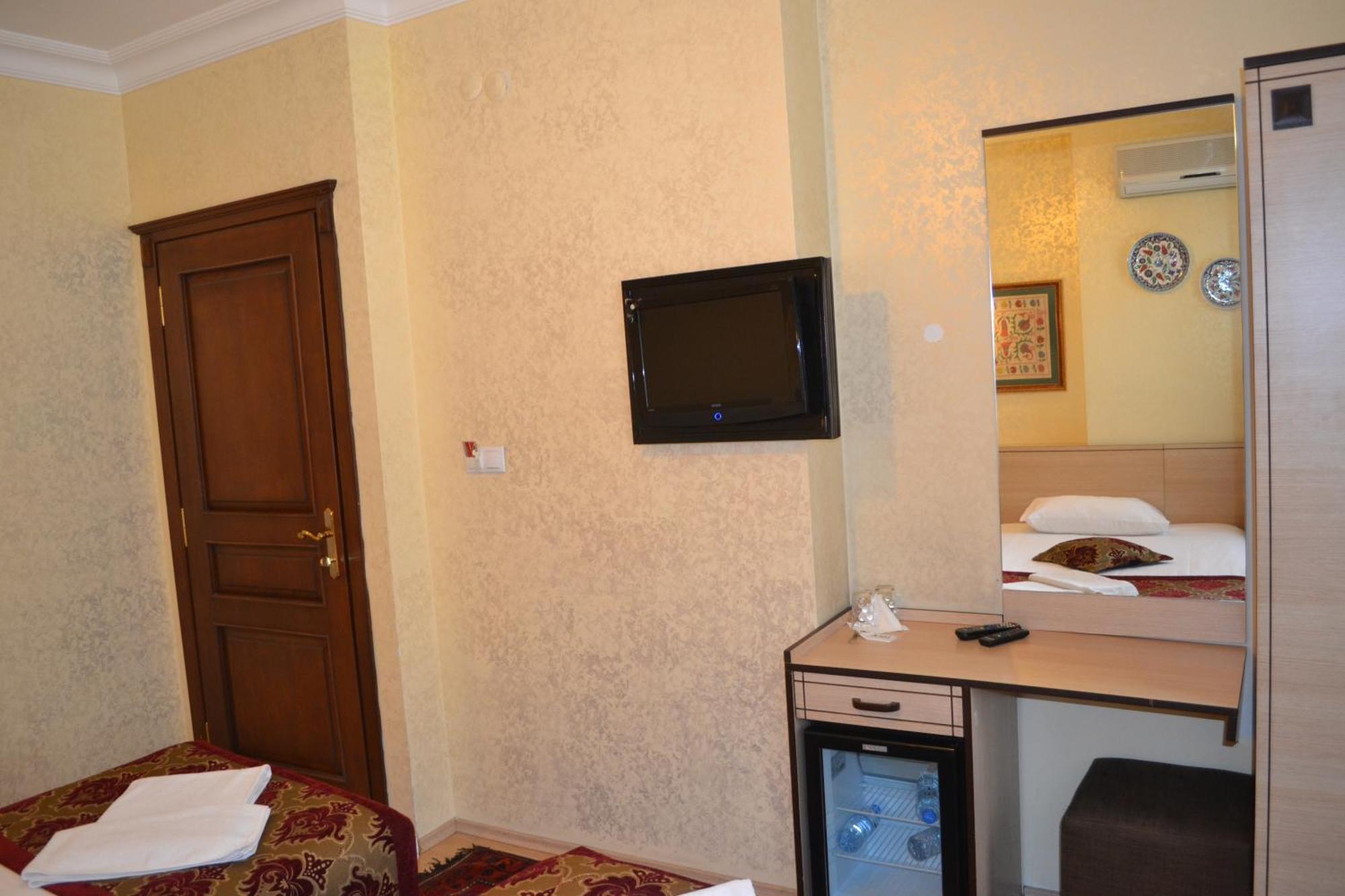 Art City Hotel Istanbul Bilik gambar